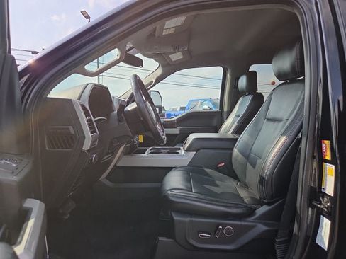 Used 2019 Ford F250 Lariat w/ Chrome Package AWD/4WD image 9