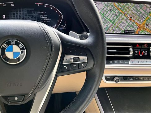 Used 2022 BMW X5 sDrive40i w/ Premium Package image 25