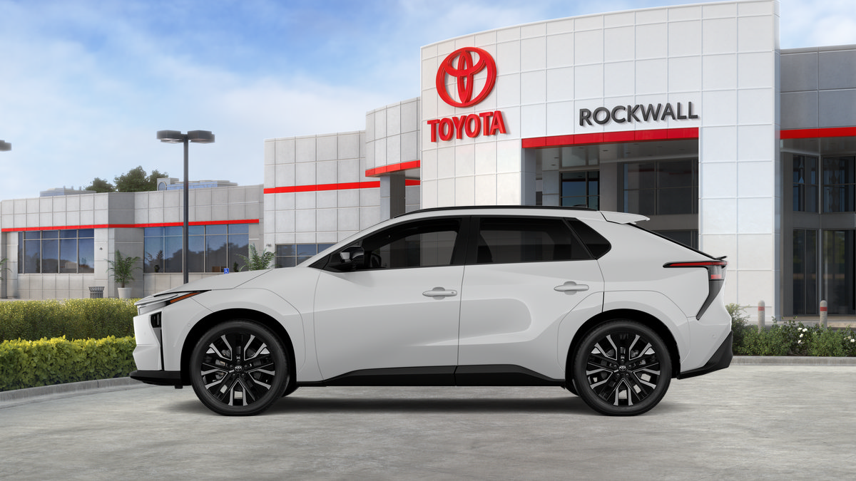 New 2027 Toyota bZ FWD image 34