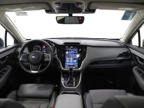 Used 2025 Subaru Outback Limited w/ Tech Package 3 image 13