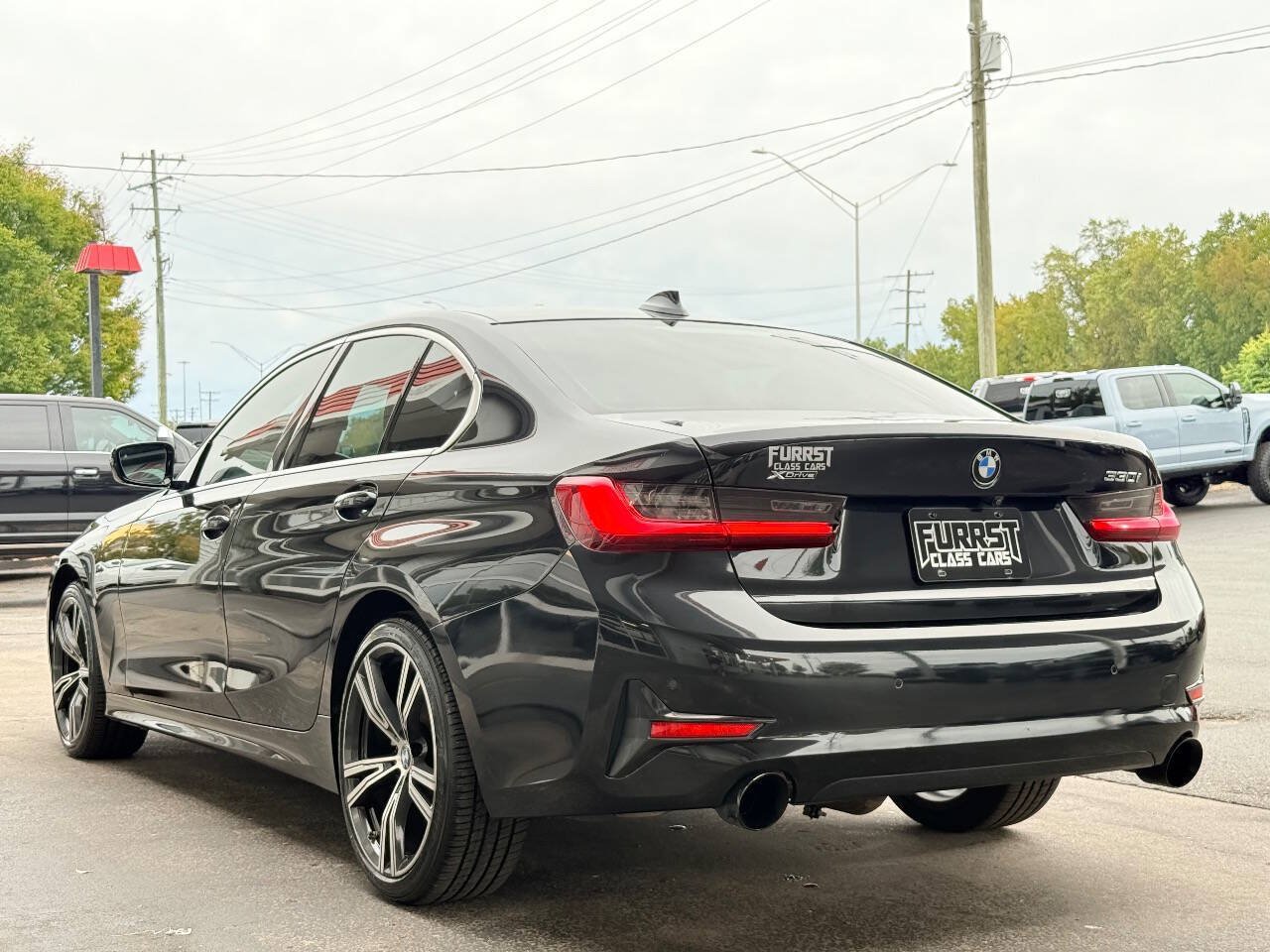 Used 2022 BMW 330i xDrive Sedan w/ Premium Package AWD/4WD image 5