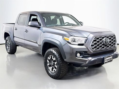Used 2023 Toyota Tacoma SR5 image 3