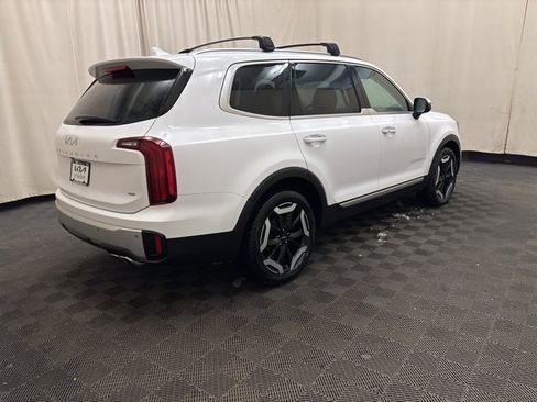 Certified 2024 Kia Telluride S w/ S Sunroof Package image 5