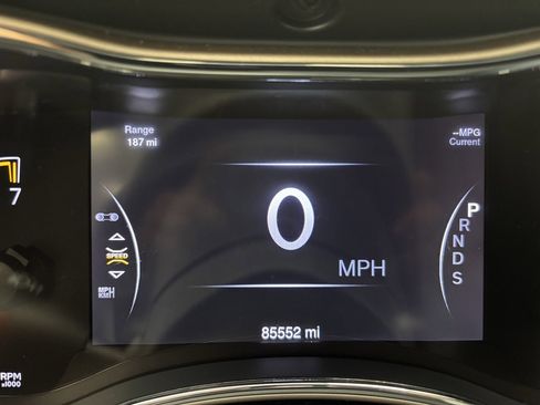 Used 2015 Jeep Grand Cherokee Limited image 15