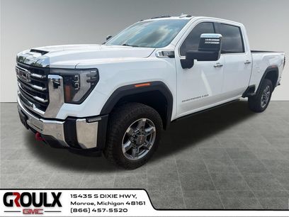 Used 2025 GMC Sierra 2500 SLT w/ SLT Premium Package