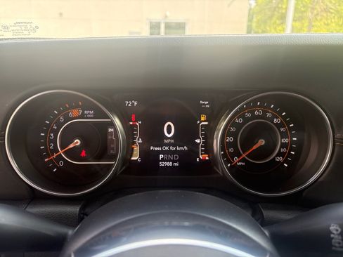 Used 2021 Jeep Wrangler Unlimited Sahara AWD/4WD image 23