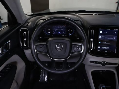 Used 2024 Volvo XC40 B5 Plus AWD/4WD image 20