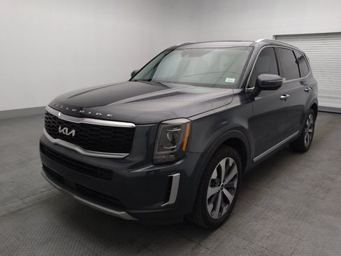 Used 2022 Kia Telluride S FWD image 13