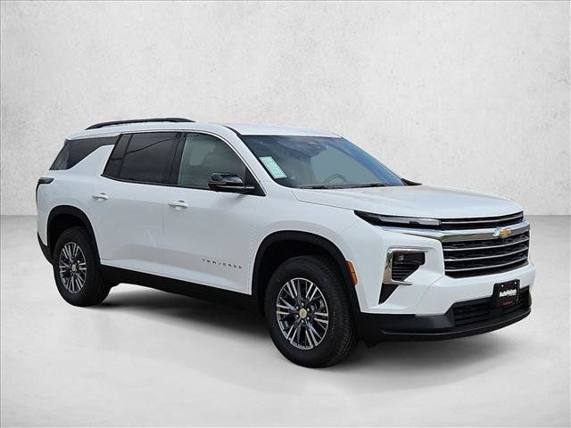New 2027 Chevrolet Traverse LT w/ Driver Confidence Package FWD image 7