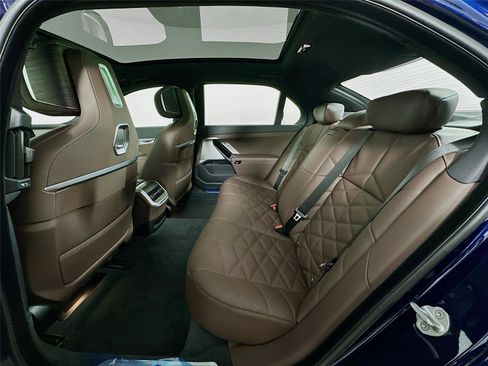 New 2026 BMW 740i xDrive 740i xDrive w/ Premium Package image 26