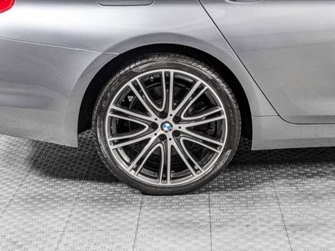 Used 2017 BMW 540i w/ Premium Package image 35