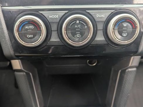 Used 2017 Subaru Forester 2.5i Touring image 36