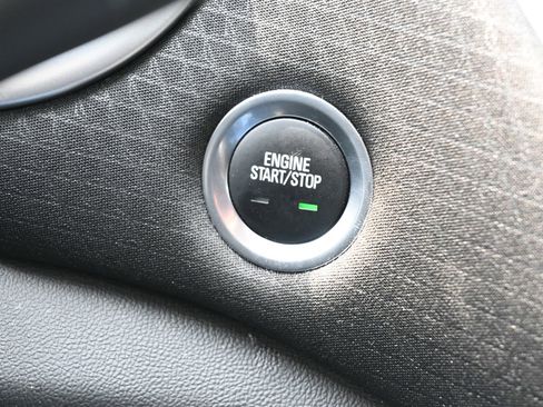 Used 2024 Chevrolet Malibu LT FWD image 19