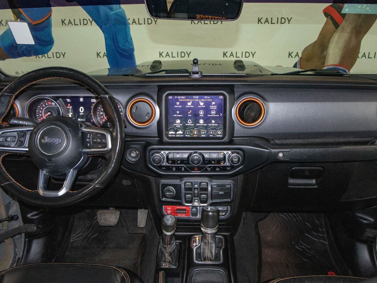 Used 2020 Jeep Gladiator Mojave AWD/4WD image 3
