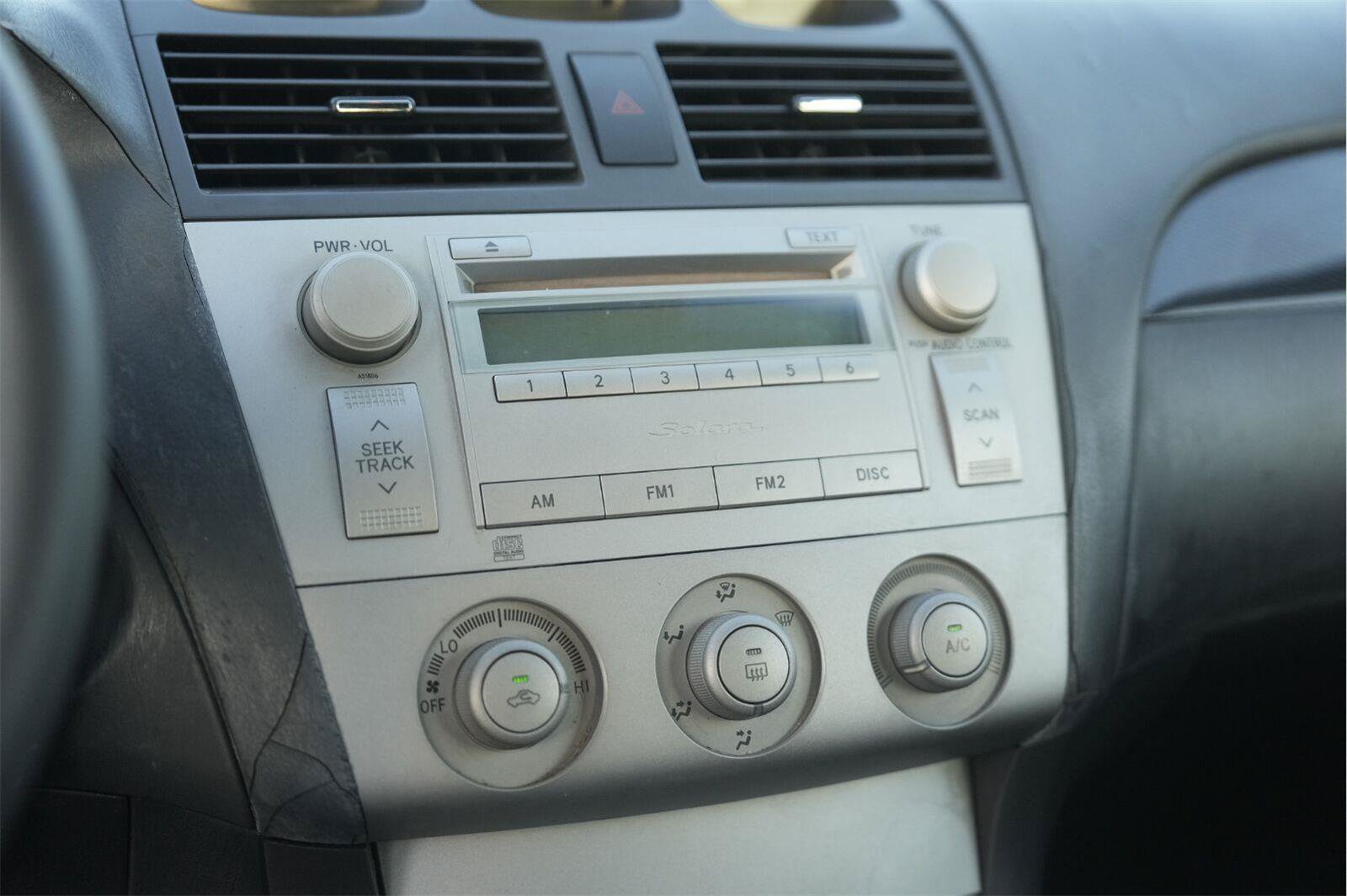 Used 2006 Toyota Solara SE FWD image 23
