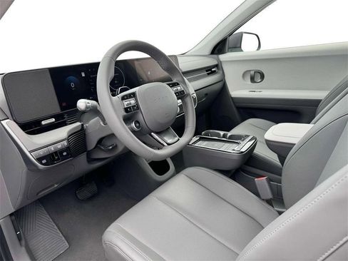 New 2026 Hyundai Ioniq 5 SEL image 14