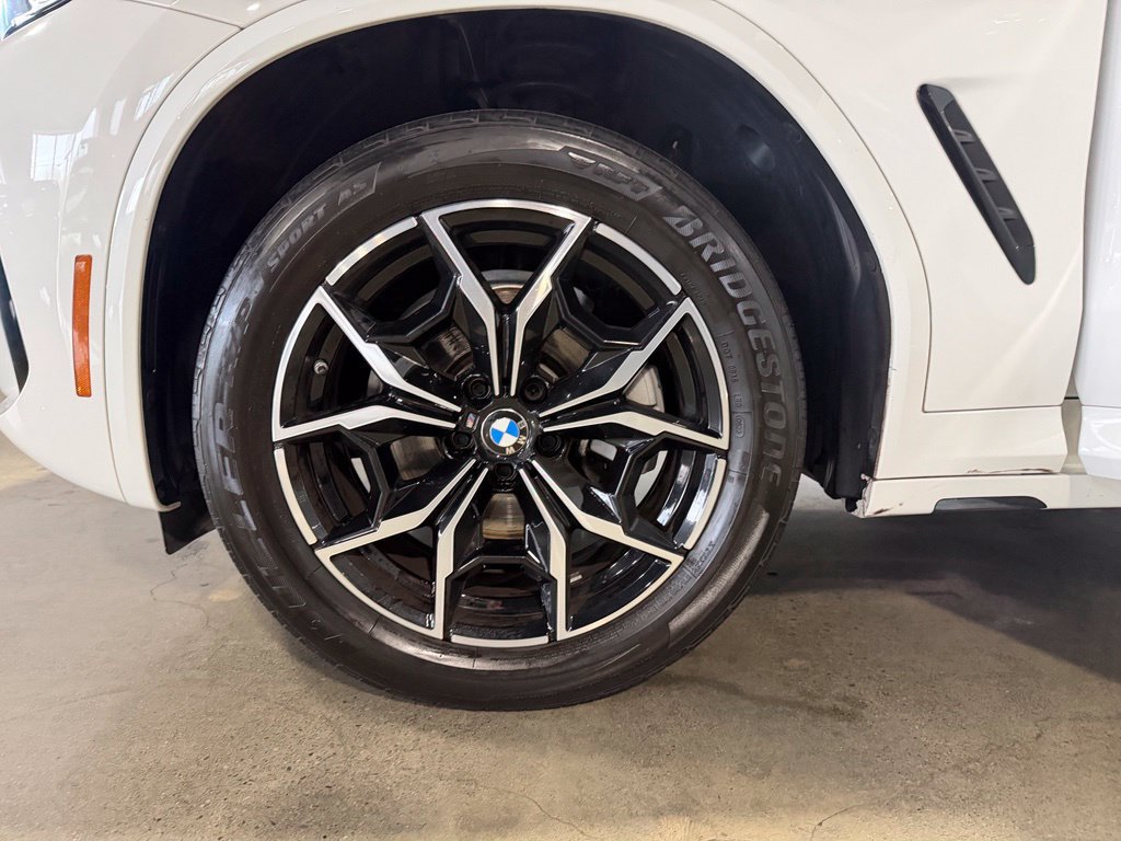 Used 2023 BMW X3 xDrive30i w/ M Sport Package AWD/4WD image 28