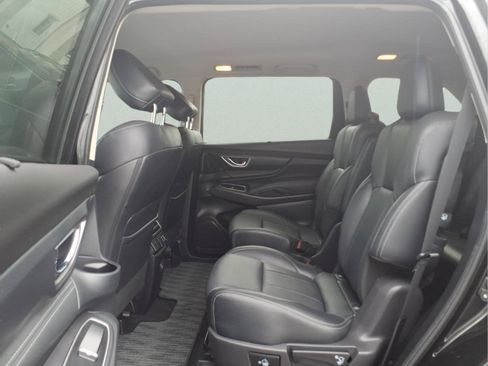 Used 2023 Subaru Ascent Limited AWD/4WD image 12