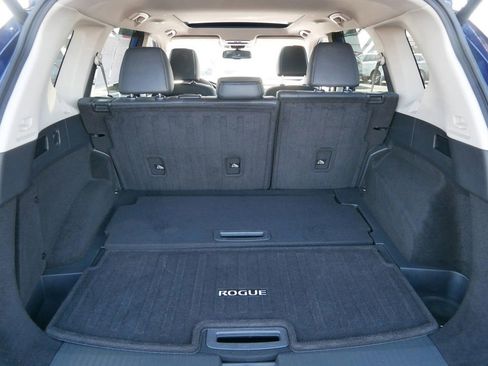 Used 2021 Nissan Rogue Platinum image 20