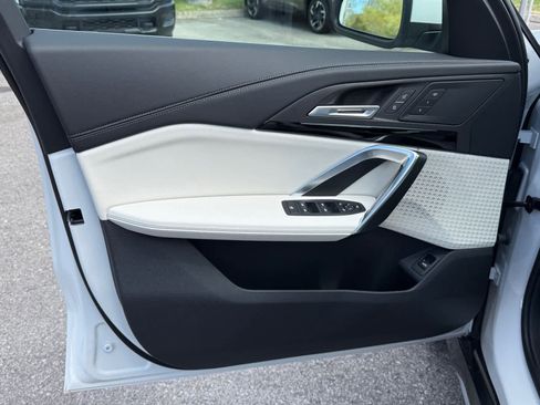 New 2026 BMW X1 xDrive28i w/ Technology Package image 16