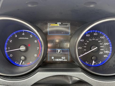 Used 2015 Subaru Outback 2.5i Limited AWD/4WD image 18