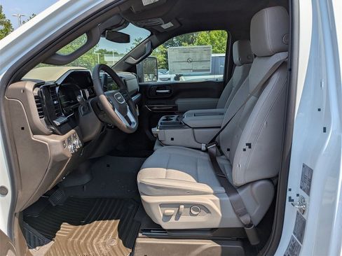 New 2025 GMC Sierra 2500 SLE w/ SLE Convenience Package image 8