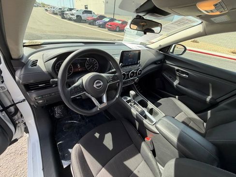 Used 2024 Nissan Sentra SV FWD image 12