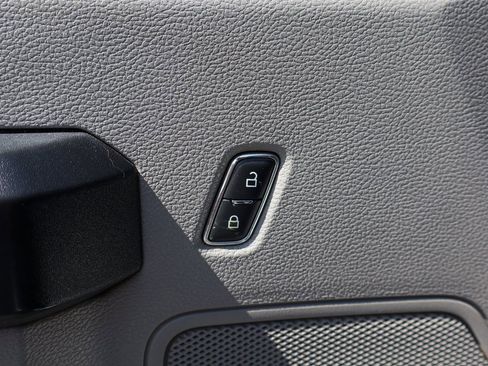 Used 2019 Ford F250 XL w/ Power Equipment Group image 16