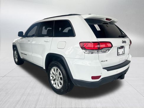 Used 2021 Jeep Grand Cherokee Laredo image 6