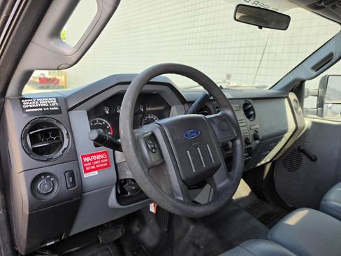 Used 2011 Ford F450 XL RWD image 15
