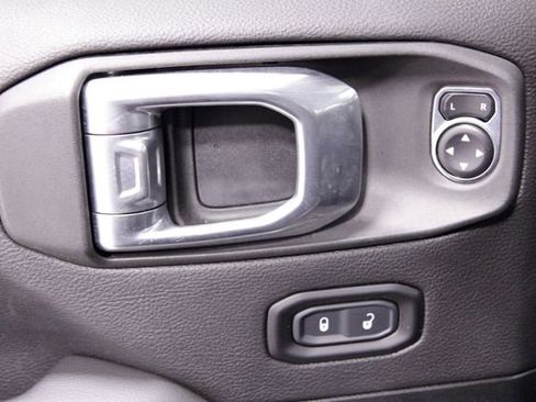 Used 2021 Jeep Wrangler Unlimited Rubicon image 21