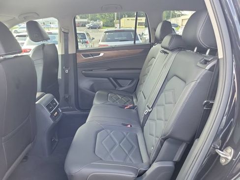 Certified 2026 Volkswagen Atlas SE AWD/4WD image 17
