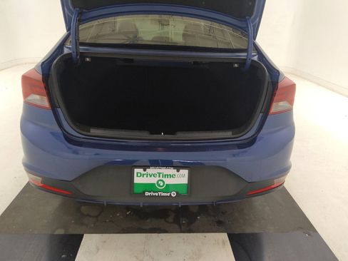 Used 2020 Hyundai Elantra SE FWD image 29