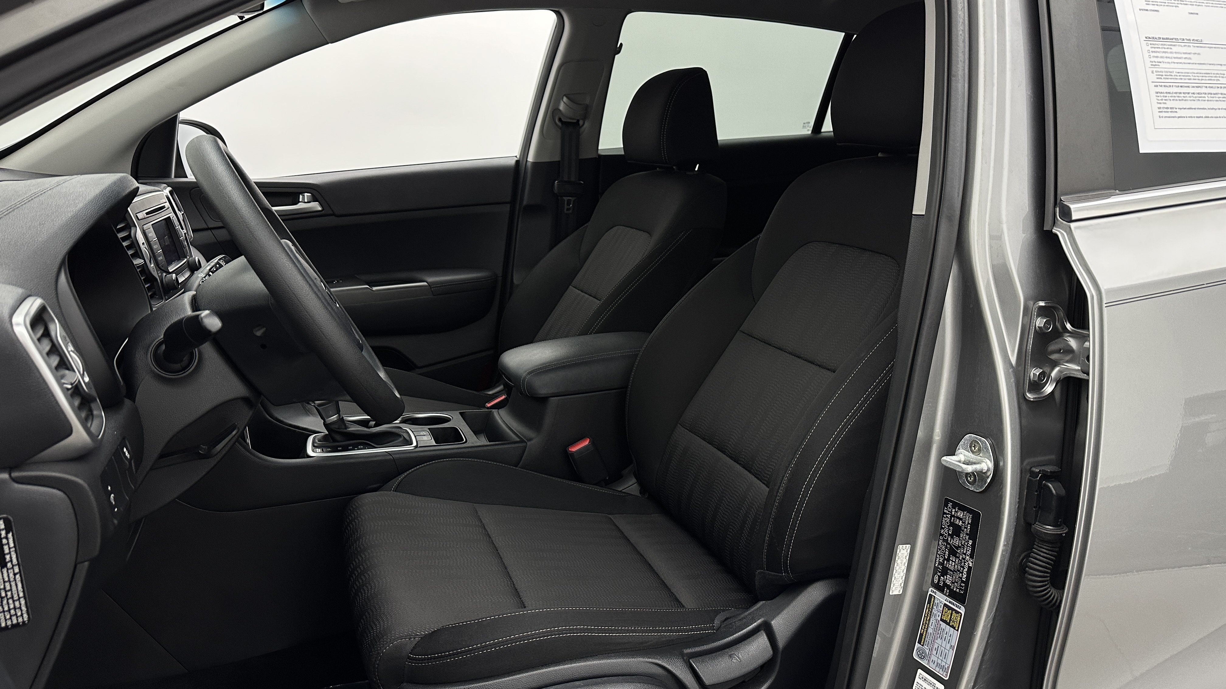Used 2019 Kia Sportage LX FWD image 13