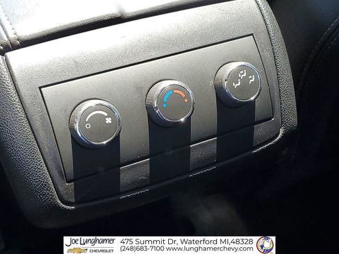 Used 2013 GMC Acadia SLE FWD image 21