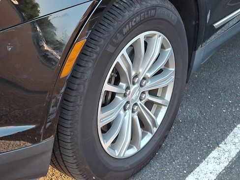 Used 2019 Cadillac XT5 Luxury AWD/4WD image 10