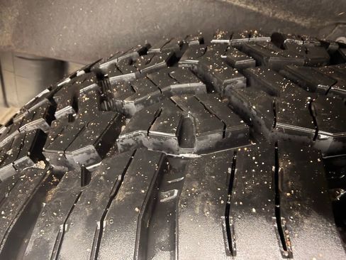 Used 2024 Chevrolet Silverado 1500 RST w/ Z71 Off-Road Package image 15