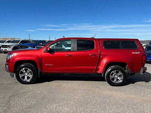 Used 2015 Chevrolet Colorado Z71 image 2