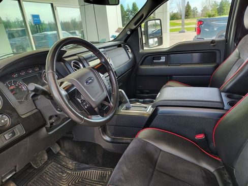 Used 2014 Ford F150 FX4 w/ Equipment Group 402A Luxury AWD/4WD image 9
