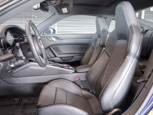 Used 2022 Porsche 911 Carrera 4S image 5