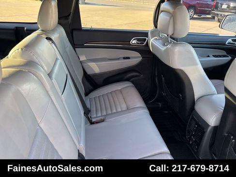 Used 2018 Jeep Grand Cherokee Limited image 67
