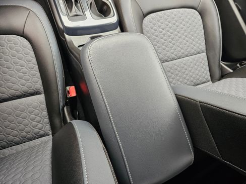 Used 2020 Chevrolet Colorado Z71 image 23