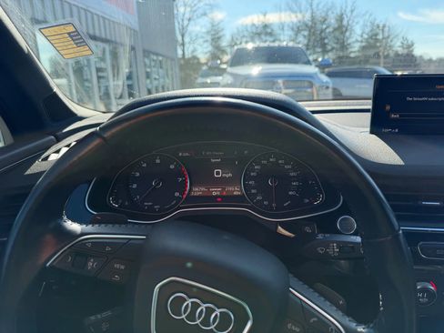 Used 2018 Audi Q7 3.0T Premium Plus AWD/4WD image 18