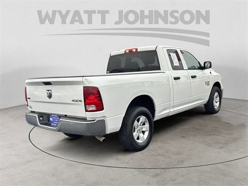 Used 2024 RAM 1500 Classic SLT image 5