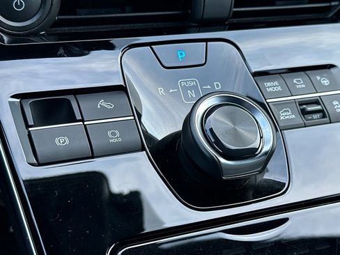 Used 2023 Subaru Solterra AWD image 24