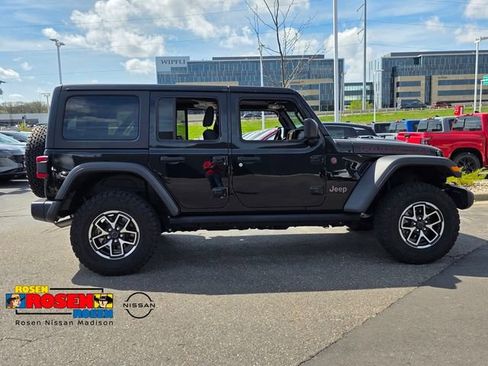 Used 2025 Jeep Wrangler Unlimited Rubicon AWD/4WD image 5