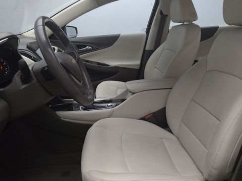 Used 2022 Chevrolet Malibu Premier image 17