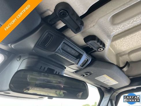 Used 2026 Jeep Wrangler Unlimited Sahara AWD/4WD image 32