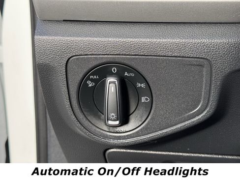 Used 2021 Volkswagen Atlas Cross Sport S image 5