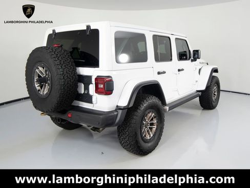 Used 2024 Jeep Wrangler Unlimited Rubicon 392 image 5